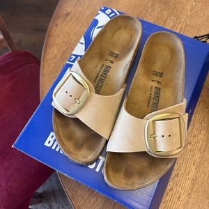 Birkenstock Madrid big buckle sandals